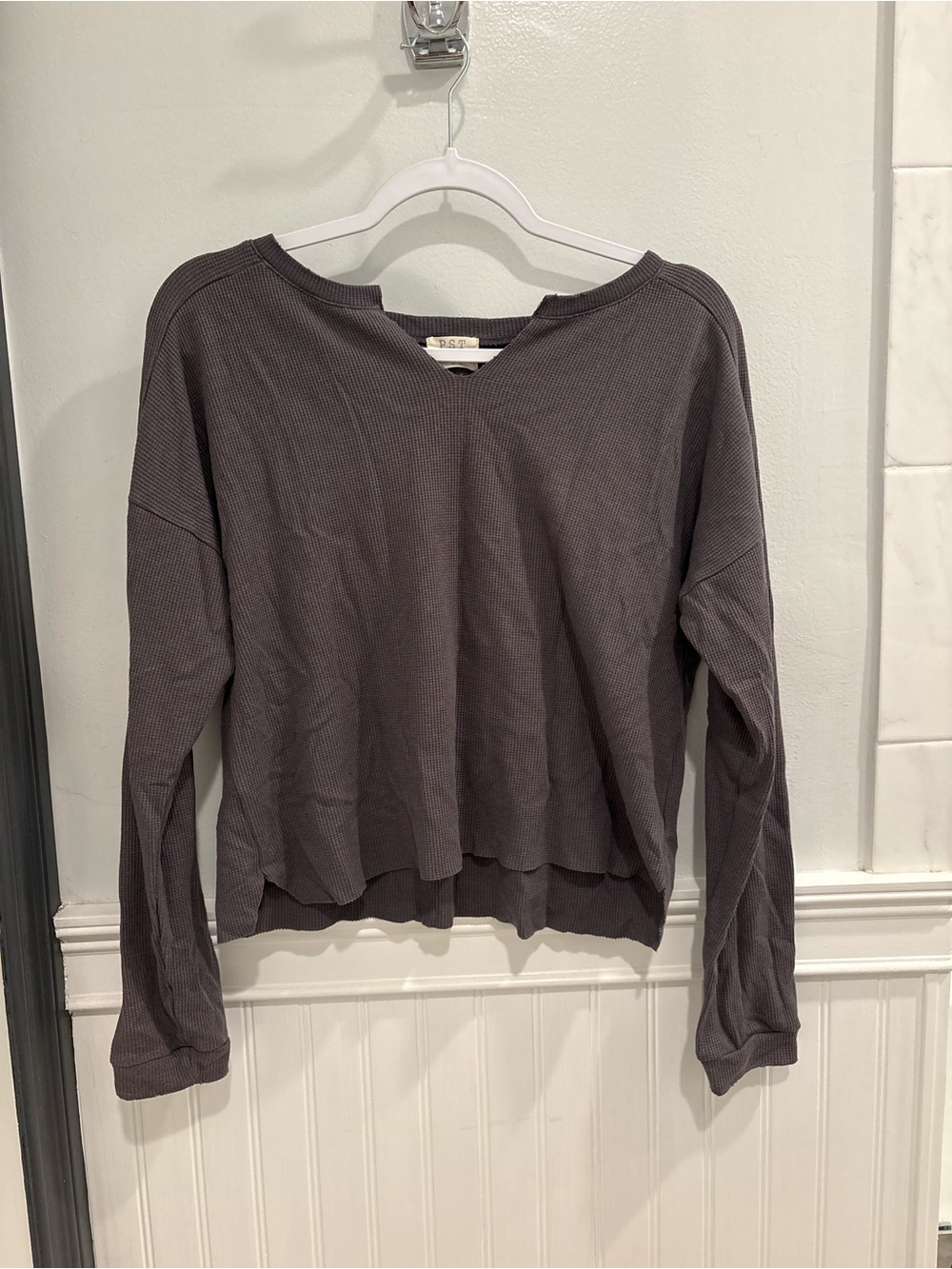 Waffle-Knit Long Sleeve Top in Charcoal Gray